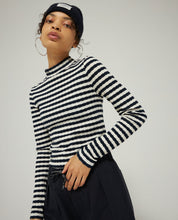 Load image into Gallery viewer, Striped mock neck longsleeve