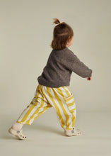 Load image into Gallery viewer, Светр Lori Banana