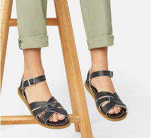 Load image into Gallery viewer, Original black kids sandals