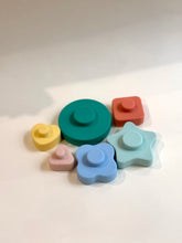 Load image into Gallery viewer, Іграшка-пірамідка PLAYFUL GEOMETRIC STACKER