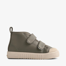 Load image into Gallery viewer, Кросівки Leather Sneaker Leo