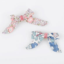 Load image into Gallery viewer, Набір заколок Floral Pattern Bow