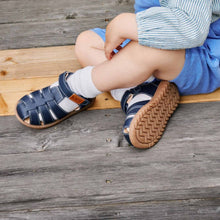 Load image into Gallery viewer, Босоніжки Hällevik EP Navy
