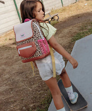 Load image into Gallery viewer, Рюкзак леопардовий
