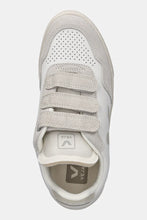 Load image into Gallery viewer, Кеды Veja
