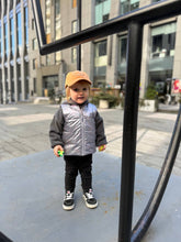 Load image into Gallery viewer, Жилет Lightweight Puffer Gilet
