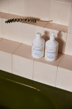 Load image into Gallery viewer, Делікатний гель для тіла та волосся gel délica
