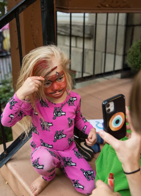 Туш для волосся червона