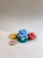 Load image into Gallery viewer, Іграшка-пірамідка PLAYFUL GEOMETRIC STACKER
