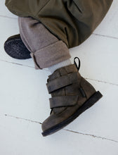 Load image into Gallery viewer, Чоботи Angulus Starter TEX-boot with logotape and velcro closure зелені
