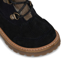 Load image into Gallery viewer, Zuri suede boots - total eclipse
