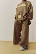 Load image into Gallery viewer, Брюки Straight Pants with Slit
