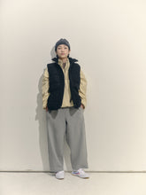 Load image into Gallery viewer, Світшот Half Zip Funnel Sweatshirt - Tortilla
