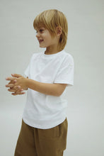 Load image into Gallery viewer, Футболка Crewneck
