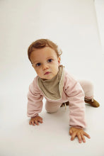 Load image into Gallery viewer, Слинявчик Baby Bib Woody-Cream
