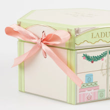 Load image into Gallery viewer, Адвент-календар Meri Meri x Ladurée Charm Bracelet
