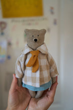 Load image into Gallery viewer, Philomena Kloss Ведмедиця Моніка
