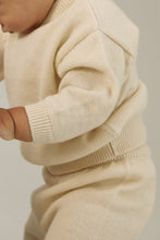 Load image into Gallery viewer, Світшот Baby Knitted - Cream
