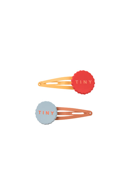 Tiny set of hairpins