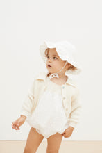 Load image into Gallery viewer, Antonella baby hat
