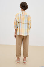 Load image into Gallery viewer, Roberta shirt
