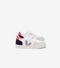 Load image into Gallery viewer, V-12 chromefree white multico nautico sneakers
