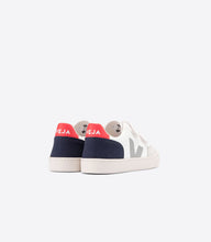 Load image into Gallery viewer, V-12 chromefree white multico nautico sneakers
